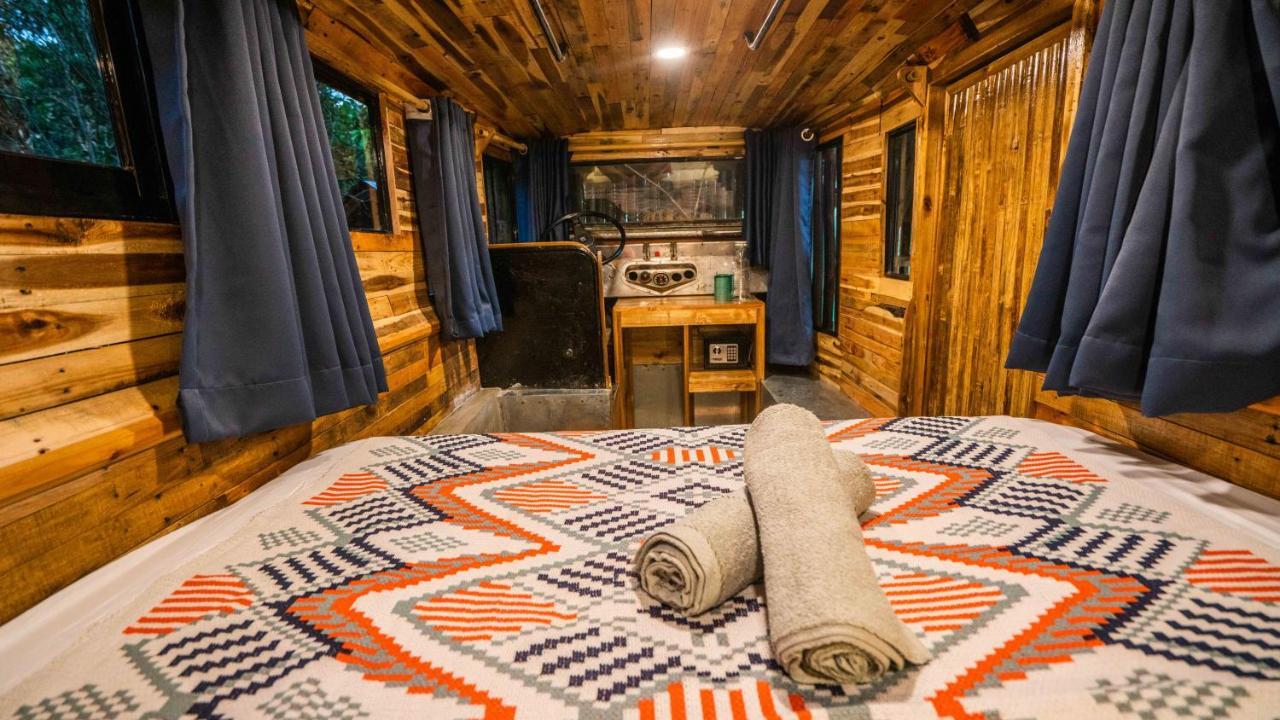 Barya Lang Villa- Native Villa With Jeepney Room El Nido Εξωτερικό φωτογραφία